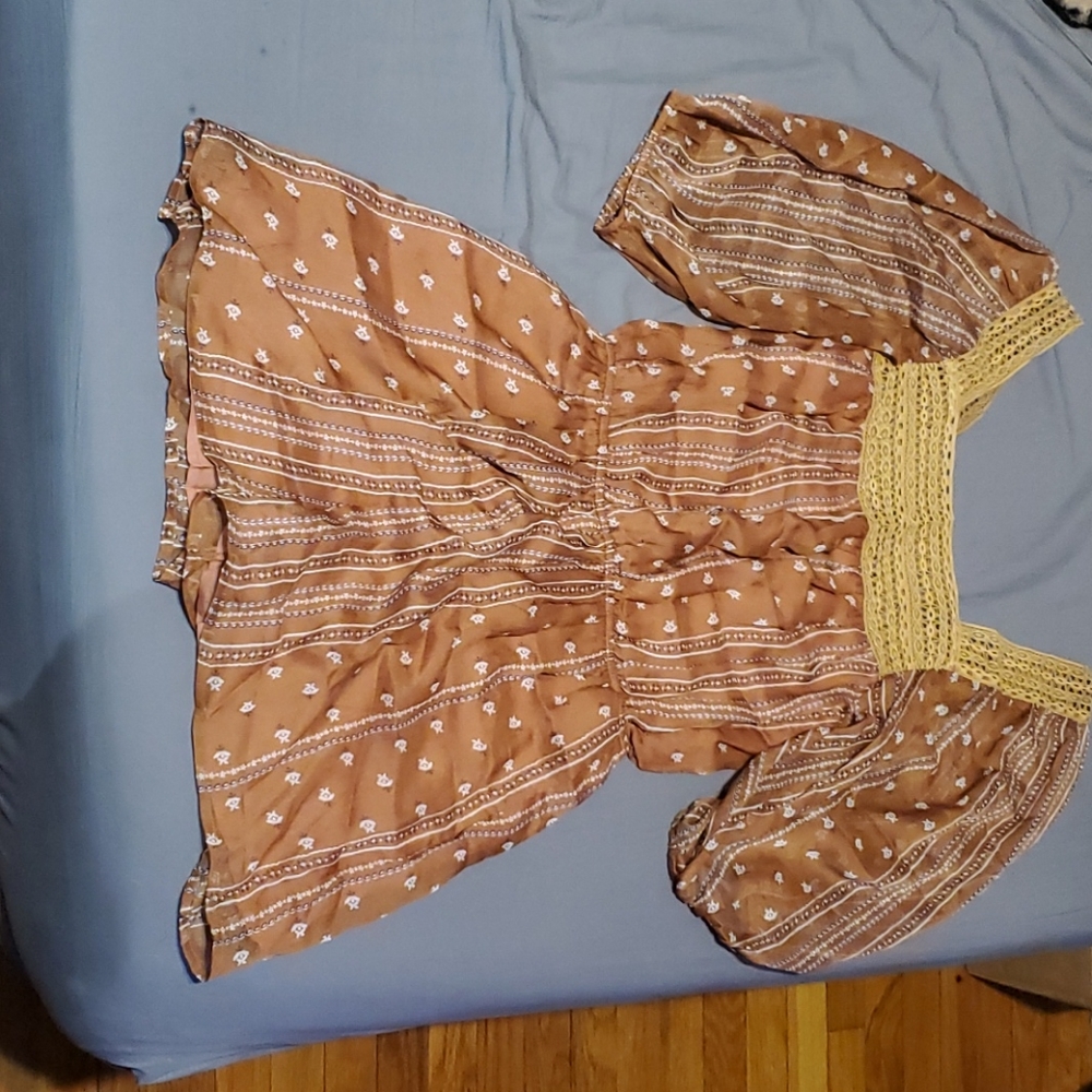 Romper - Picture 3 of 3